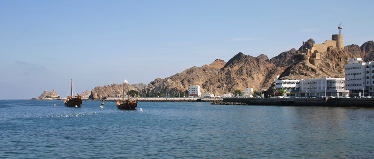 Stroll along Mutrah Corniche, Muscat