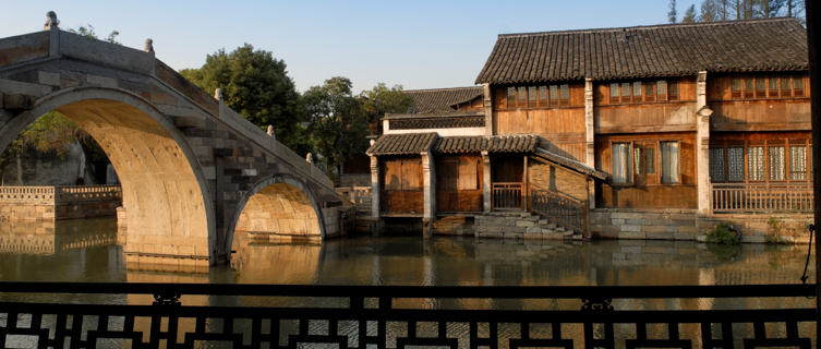 Bridge over canal, Hangzhou