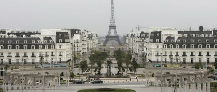 A view of 'Paris' in Tianducheng, minus the crowd.