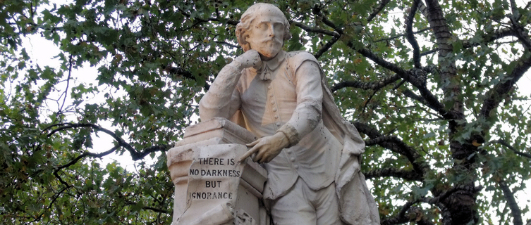 Shakespeare under the shade in Leicester Square