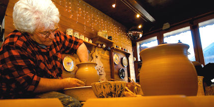 Watch craftspeople at work in Portes du Soleil