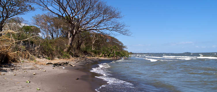 Kayak around Nicaragua's Ometepe Island